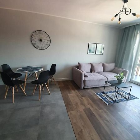 Apartamenty W Bieszczadach 우스트르치키 돌네 외부 사진